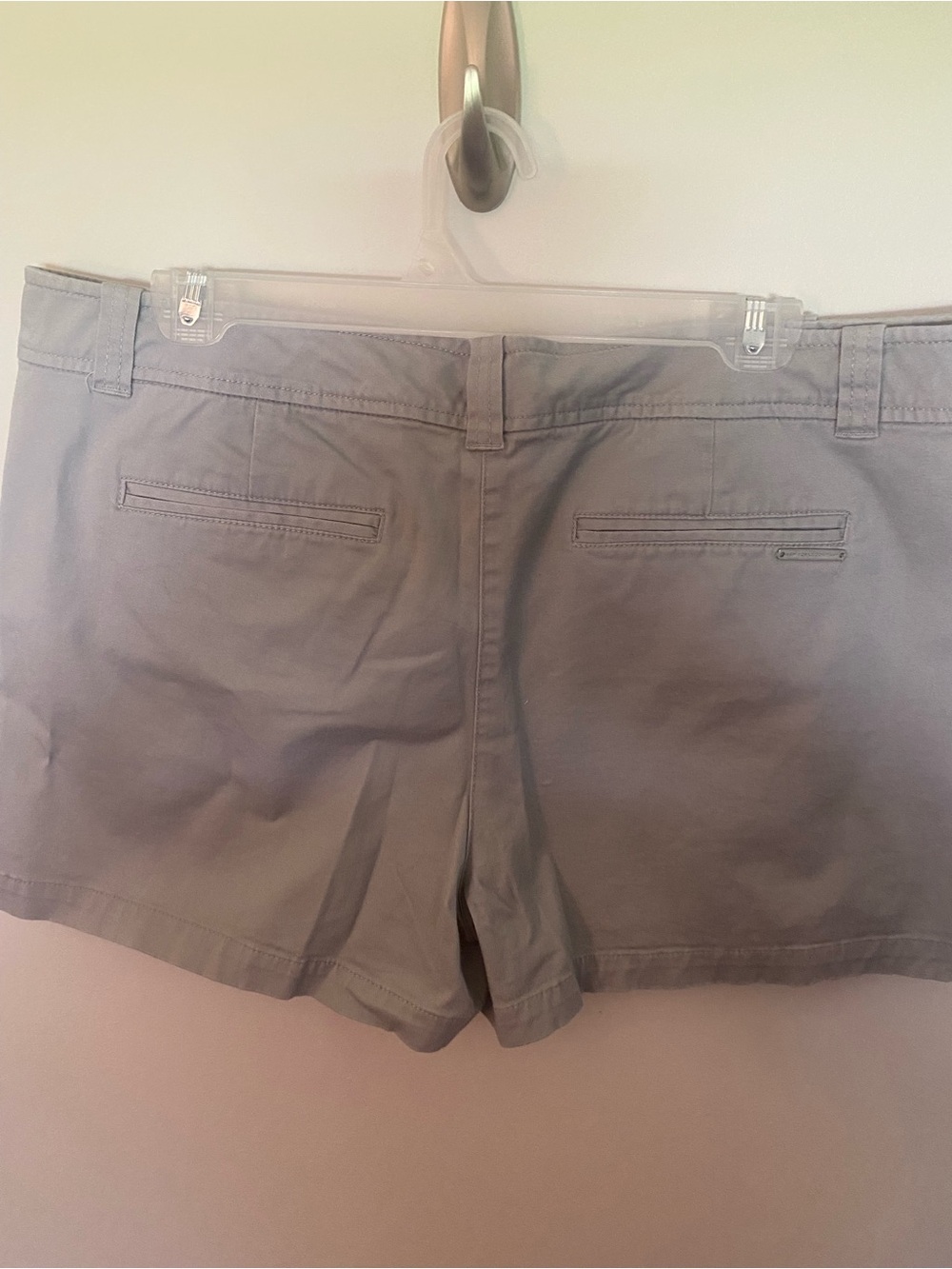 New York & Company Gray Women's Chino Bermuda Shorts - Picture 5 of 6